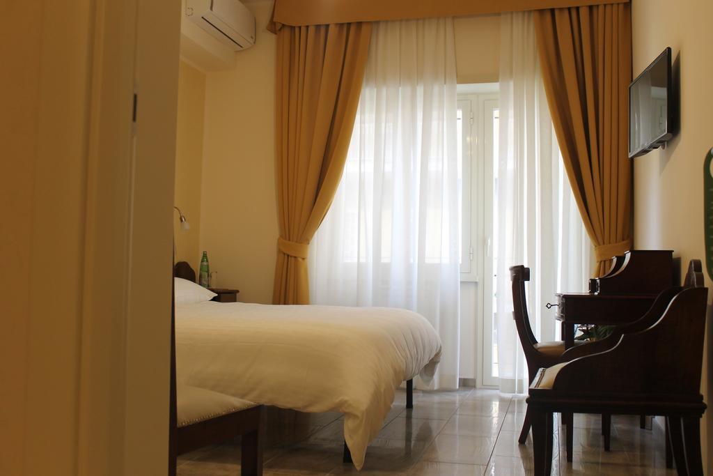 Anice Guesthouse Rome Exterior photo