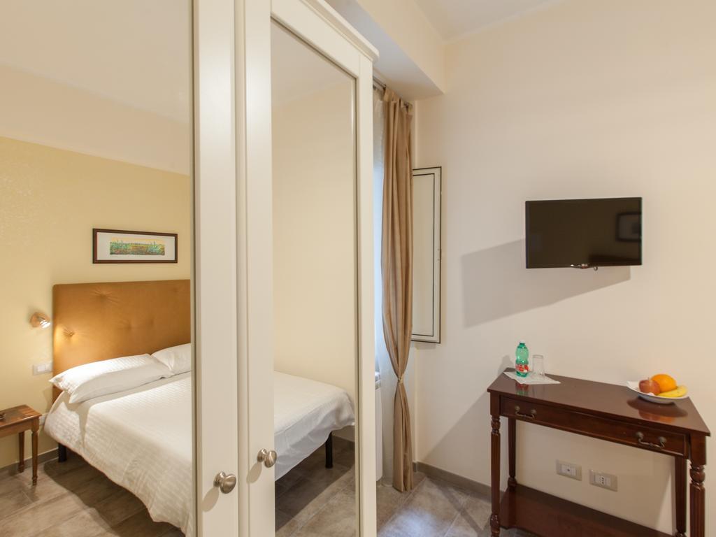Anice Guesthouse Rome Exterior photo